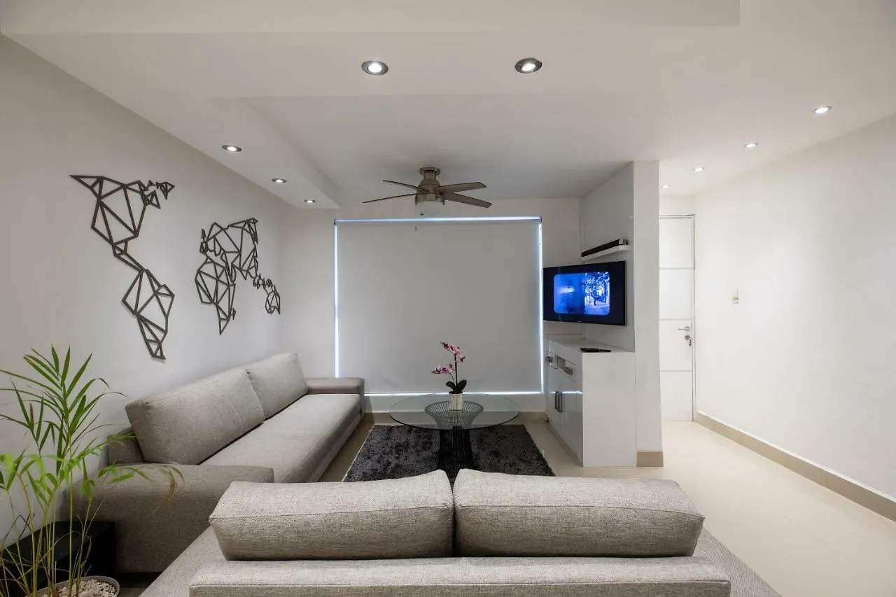 Departamento En Cancun De 2 Recamaras, Sala, Cocina, Tvs, Wifi Apartment Mexico